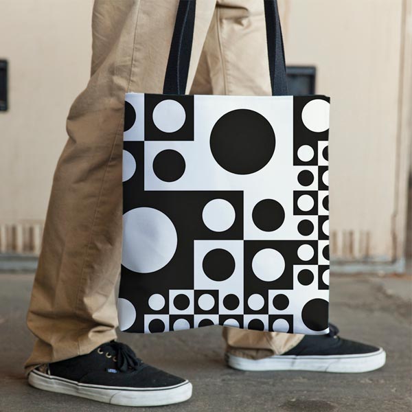 Black and white abstract seamless tote bag